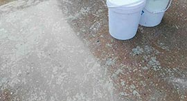 烂车间地坪能用地面固化剂翻新吗